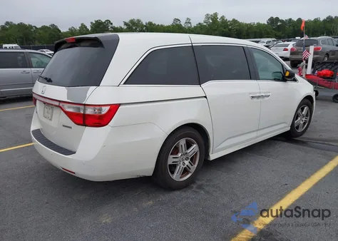 2013 Honda Odyssey Touring/Touring Elite из США, поврежденный, VIN 5FNRL5H92DB091259